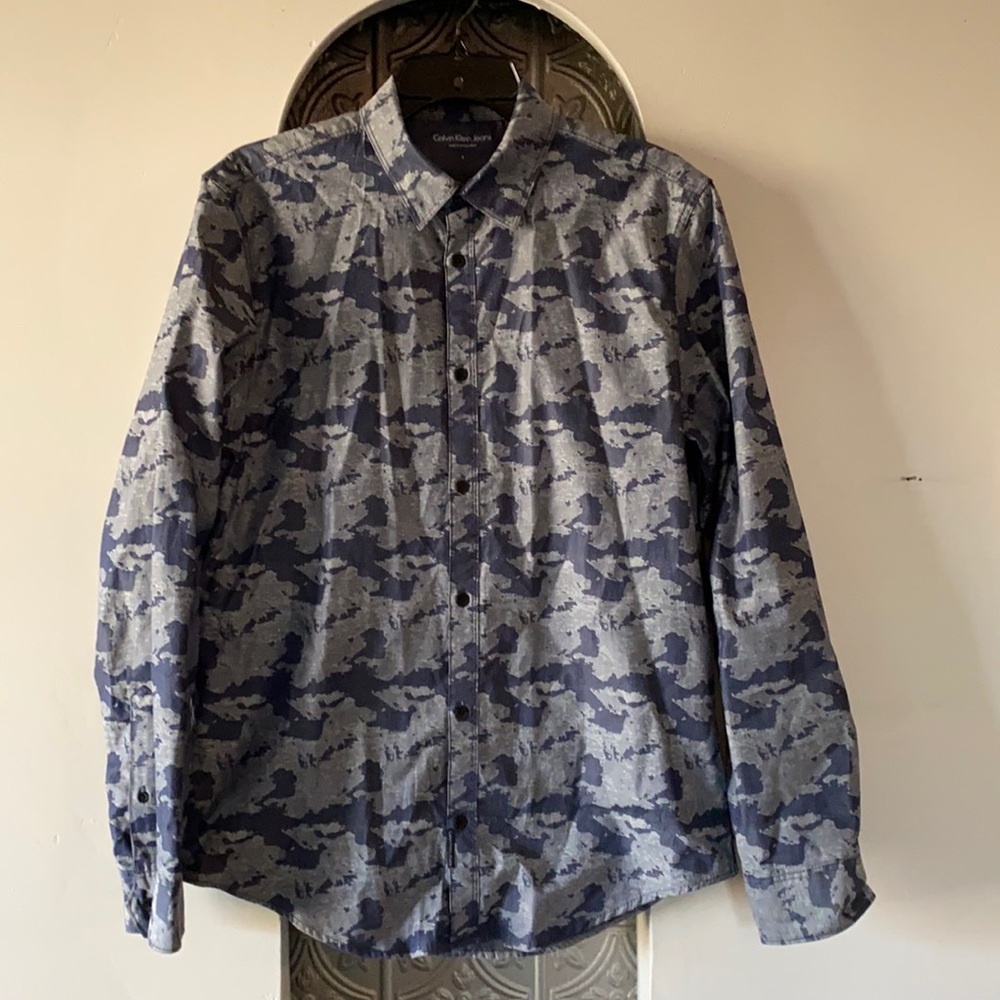 Calvin Klein button down